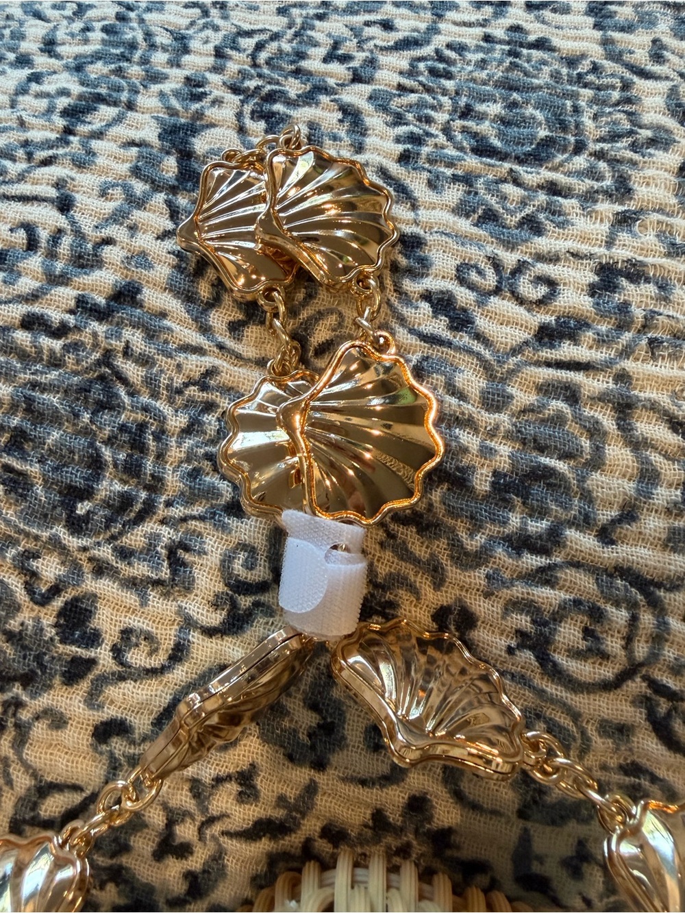 Haute Hippie Natural Rattan Woven Clutch with Gold Chain Detail - Picture 4 of 7